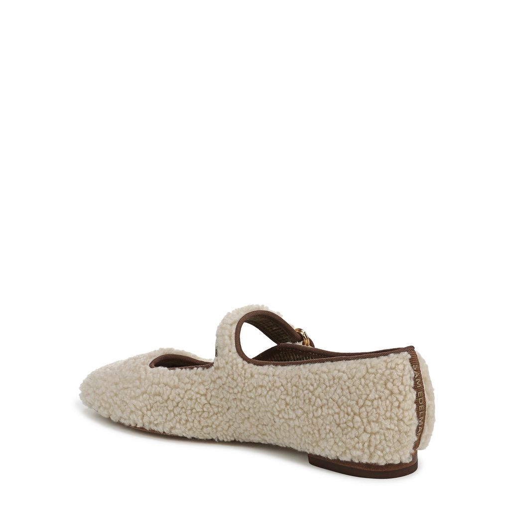Michaela Mary Jane Flat