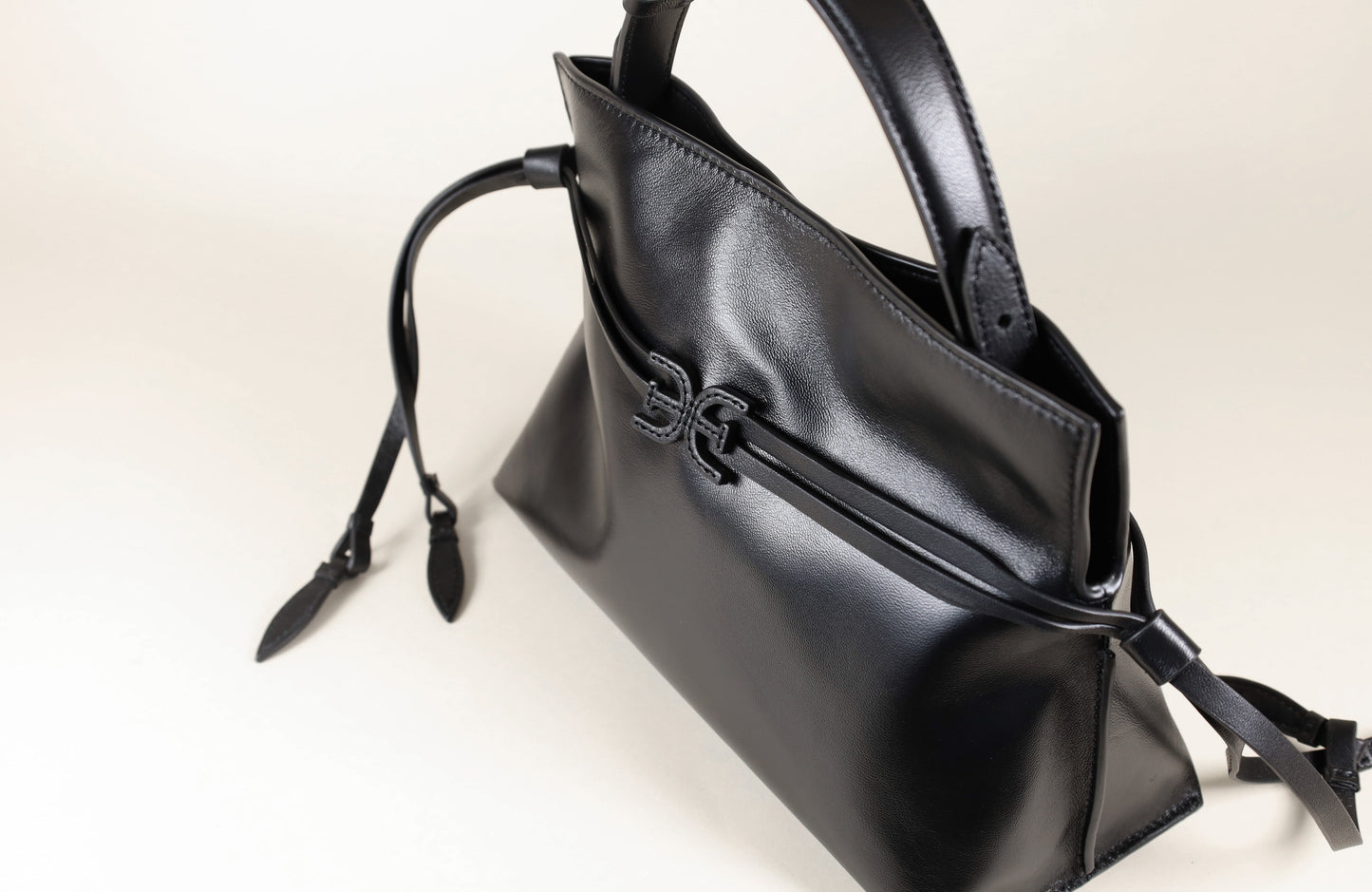 Poppy Small Crossbody Tote Tote
