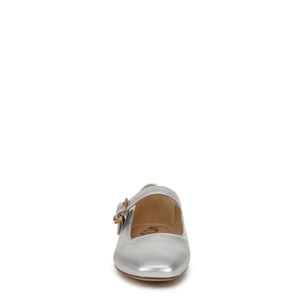 Michaela Mary Jane Flat