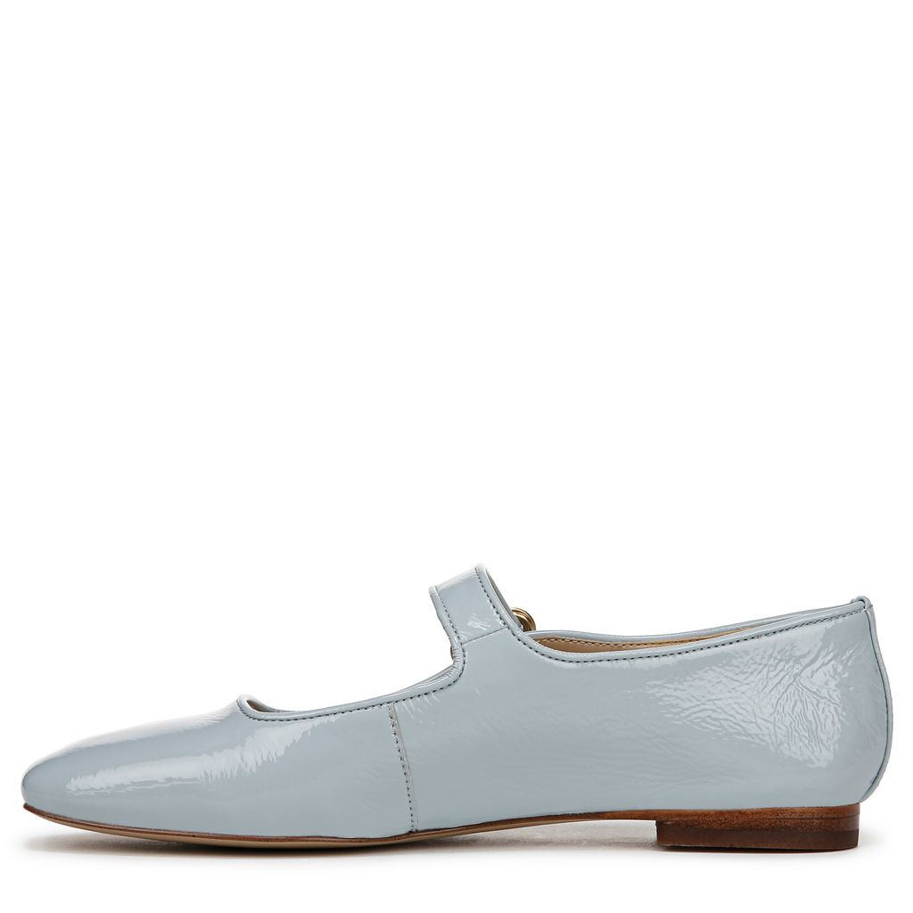 Michaela Mary Jane Flat