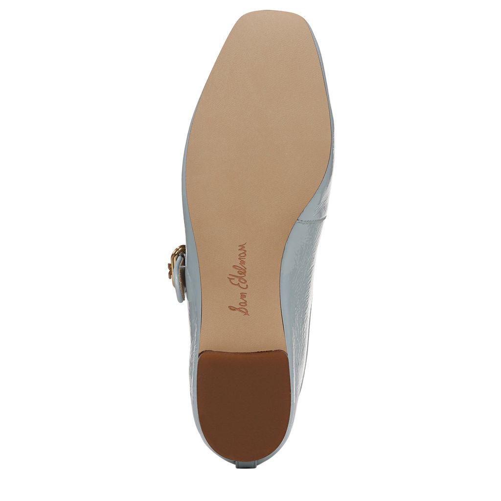 Michaela Mary Jane Flat