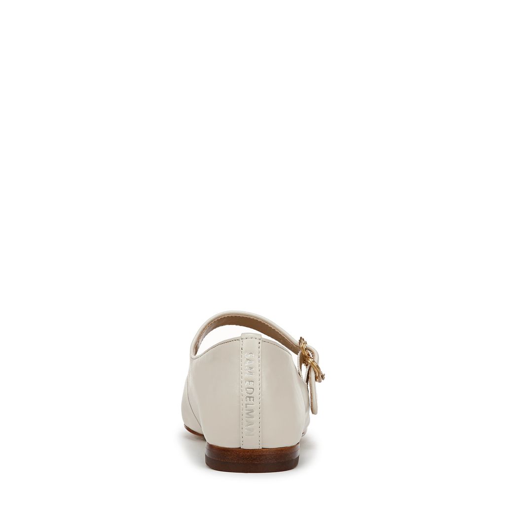 حذاء ميكايلا ماري جين مسطح