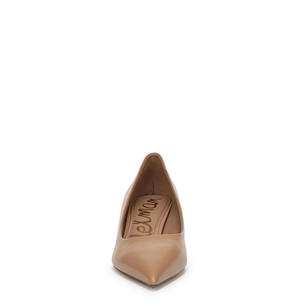 حذاء سمر بكعب ومقدمة مدببة